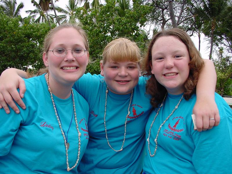 DSC09589.JPG - 2003 - Texas Girls' Choir Luau at King Kamehameha's Kona, HI - Lindsay, Brett & Stephanie